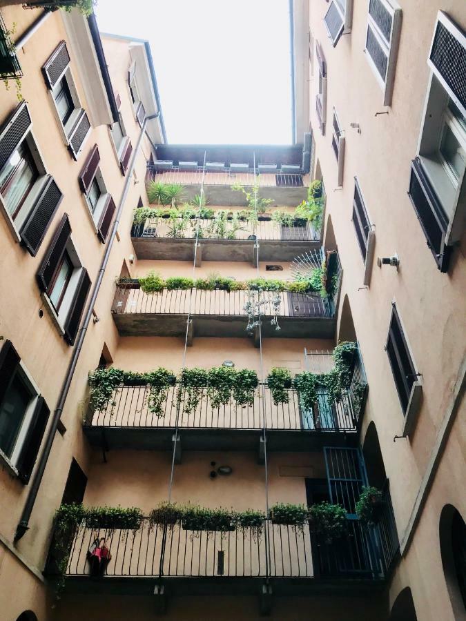 Appartamento Comecasa Duomo - San Babila Lovely *